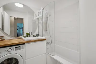 Salle de bains dans l'établissement Superbe appartement avec terrasse cosy & spacieux - Lyon 3