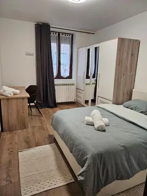 Un ou plusieurs lits dans un hébergement de l'établissement Spacious & Cozy - 3 Bedrooms