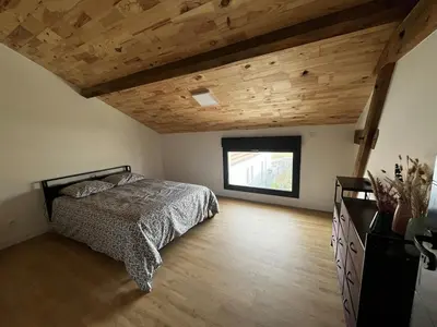 Un ou plusieurs lits dans un hébergement de l'établissement Villa en campagne