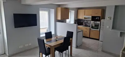 Cuisine ou kitchenette dans l'établissement Cosy blyes