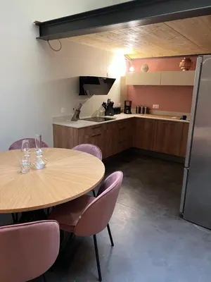 Cuisine ou kitchenette dans l'établissement Appartement centre préfecture