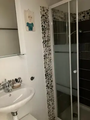 Salle de bains dans l'établissement Studio Vienne centre historique
