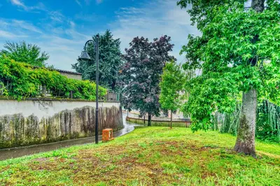 Jardin de l'établissement Le Bois Doré - Cosy - Sainte-Foy-Les-Lyon