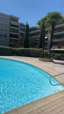 Piscine de l'établissement App B ou située à proximité