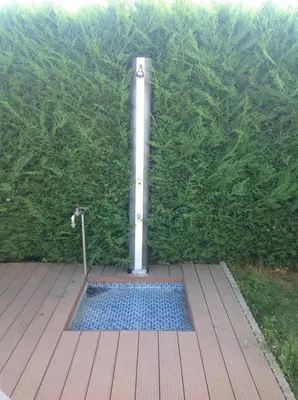 Jardin de l'établissement MAISON PRIVÉE AVEC PISCINe