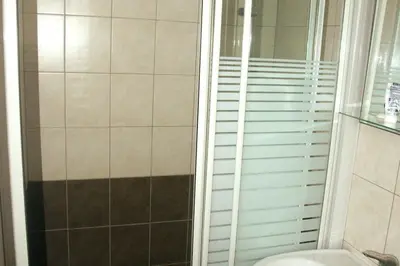 Salle de bains dans l'établissement La Petite maison-Caluire 45 m2