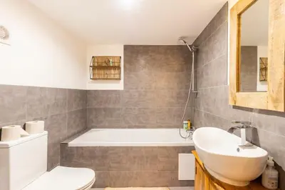 Salle de bains dans l'établissement The Bellecour Pavilion Lovely apartment in the city center