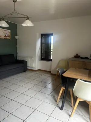 Coin salon dans l'établissement Le Balcon Beaujolais