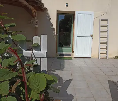 Balcon ou terrasse dans l'établissement Le Jardin du couvent