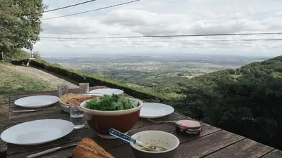 Nourriture dans la maison de vacances ou à proximité