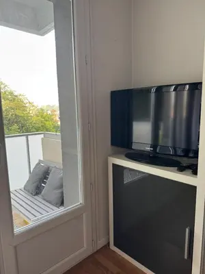 Télévision ou salle de divertissement dans l'établissement Apartment in the city - exceptional view