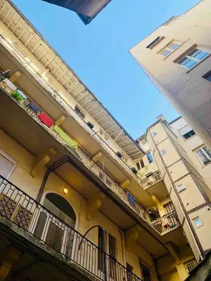 Balcon ou terrasse dans l'établissement Studio calme - pentes de la croix rousse