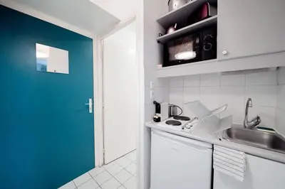 Cuisine ou kitchenette dans l'établissement Le Gilibert cosy - Studio for 2 people - Quartier Perrache