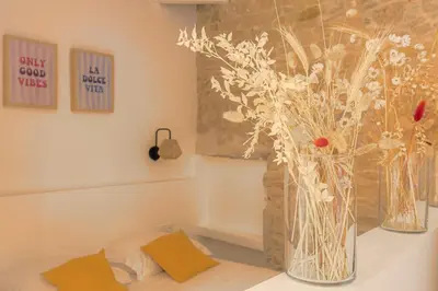Plan de l'établissement Caractère et Charmant à Hôtel de Ville