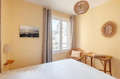 Un ou plusieurs lits dans un hébergement de l'établissement 3 Chambres, Coeur Vieux Lyon, Calme garanti !