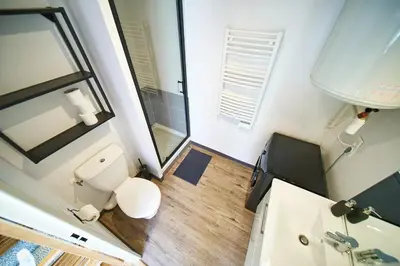 Salle de bains dans l'établissement Functional and well located studio close to metro and shops