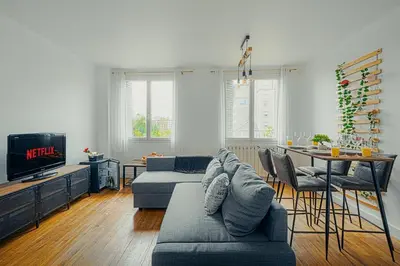 Coin salon dans l'établissement Le cocon Apartment for 6 people and 1 baby