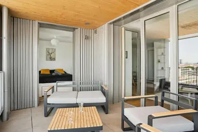 Balcon ou terrasse dans l'établissement Magnifique appartement 70m2 Confluence - Vue panoramique avec Parking Privé