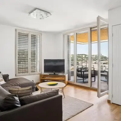 Magnifique appartement 70m2 Confluence - Vue panoramique avec Parking Privé