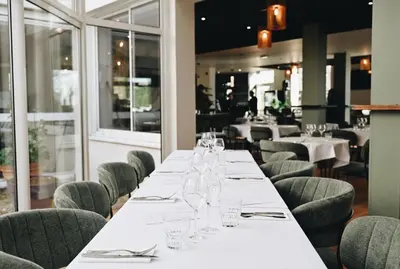 Restaurant ou autre lieu de restauration dans l'établissement Logis Hôtel Nova RENOVE - Villefranche sur Saône