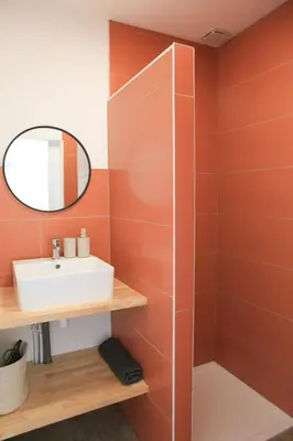 Salle de bains dans l'établissement Superbe appartement T2
