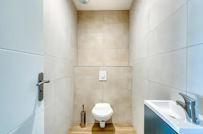 Salle de bains dans l'établissement Le Nid de Jons