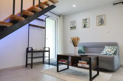 Coin salon dans l'établissement Le Clos des Lilas