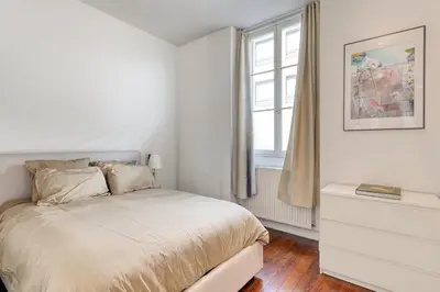 Un ou plusieurs lits dans un hébergement de l'établissement La Parenthèse - Lyon - Terrasse Privée