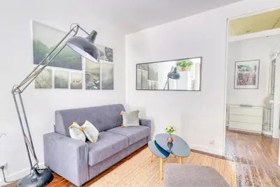 Coin salon dans l'établissement La Parenthèse - Lyon - Terrasse Privée
