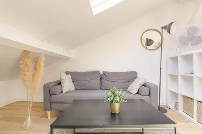 Coin salon dans l'établissement Cosy et Calme proche Part-Dieu