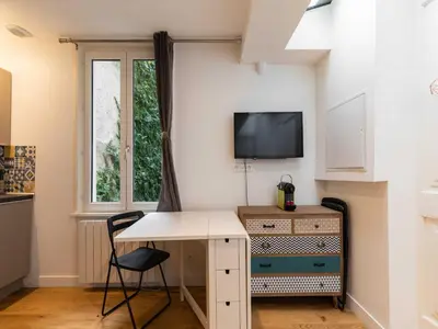 Télévision ou salle de divertissement dans l'établissement DIFY Bonald - Quai du Rhône