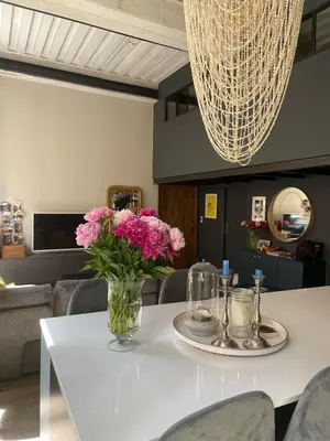 Coin salon dans l'établissement Lyon-croix rousse