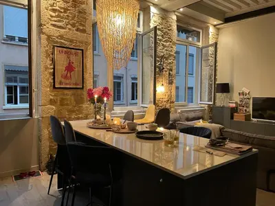 Coin salon dans l'établissement Lyon-croix rousse