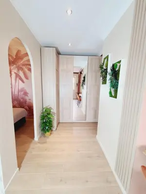 Plan de l'établissement NEUF! La Bulle de Soie Lyon Proche PartDieu & service nettoyage