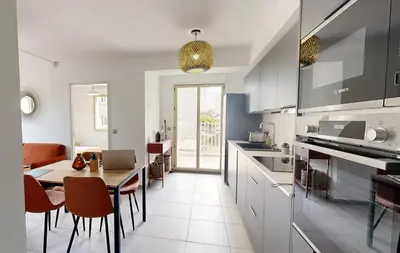 Cuisine ou kitchenette dans l'établissement Les Tilleuls I