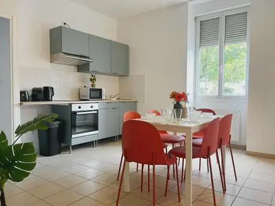 Cuisine ou kitchenette dans l'établissement Terrazzo - Appartement 6 personnes - Check in h24 & Wifi