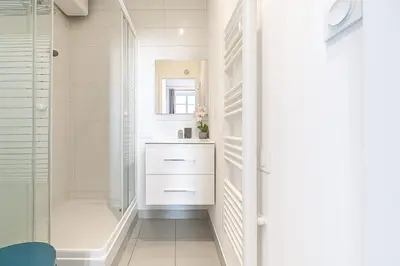 Salle de bains dans l'établissement Le Nid de Perrache Comfortable and Stylish Studio
