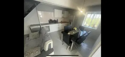 Cuisine ou kitchenette dans l'établissement nature et confort