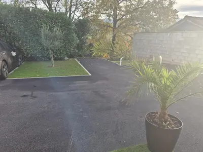 Jardin de l'établissement Studio1 calme indépendant, proche Lyon,Beaujolais