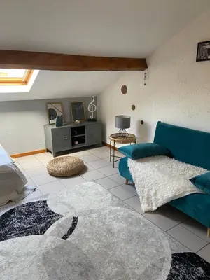 Cuisine ou kitchenette dans l'établissement maison aux portes du Beaujolais