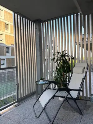 Balcon ou terrasse dans l'établissement Côté Parc - appart cosy, terrasse, parking & au pied du métro à Lyon
