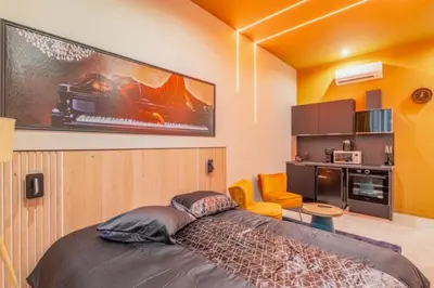 Cuisine ou kitchenette dans l'établissement Love room spa luxe sensoriel