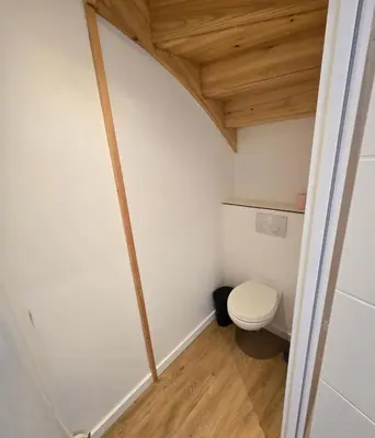 Salle de bains dans l'établissement Gites des ammonites 2