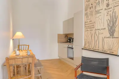 Cuisine ou kitchenette dans l'établissement Design et Cosy 2 min Terreaux