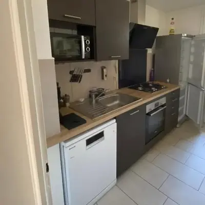 Appartement 2 chambres 5 pièces paisible