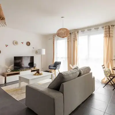 Charming Apartment 2BR 4P - Near to Lyon