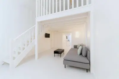 Plan de l'établissement Bright loft with mezzanines Lyon 3 near Saxe-Gambetta
