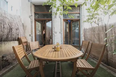 Terrasse ou espace extérieur de l'établissement Appartement cosy 38 m2 avec jardin de 21 m2