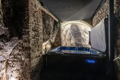Plan de l'établissement La roche étoilée - Jacuzzi