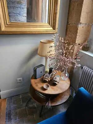 Coin salon dans l'établissement Suite privée Terreaux